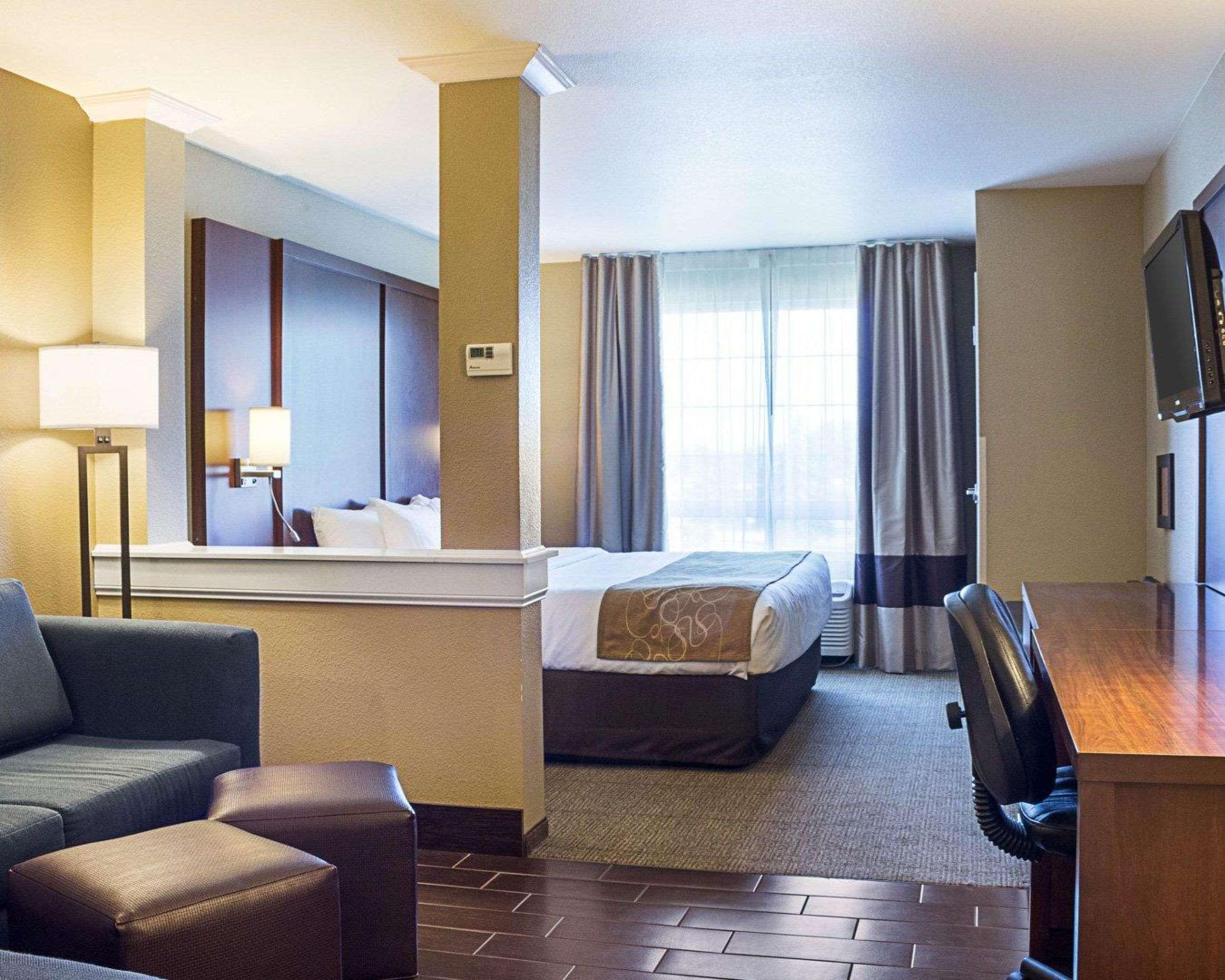 Comfort Suites Minot Eksteriør billede