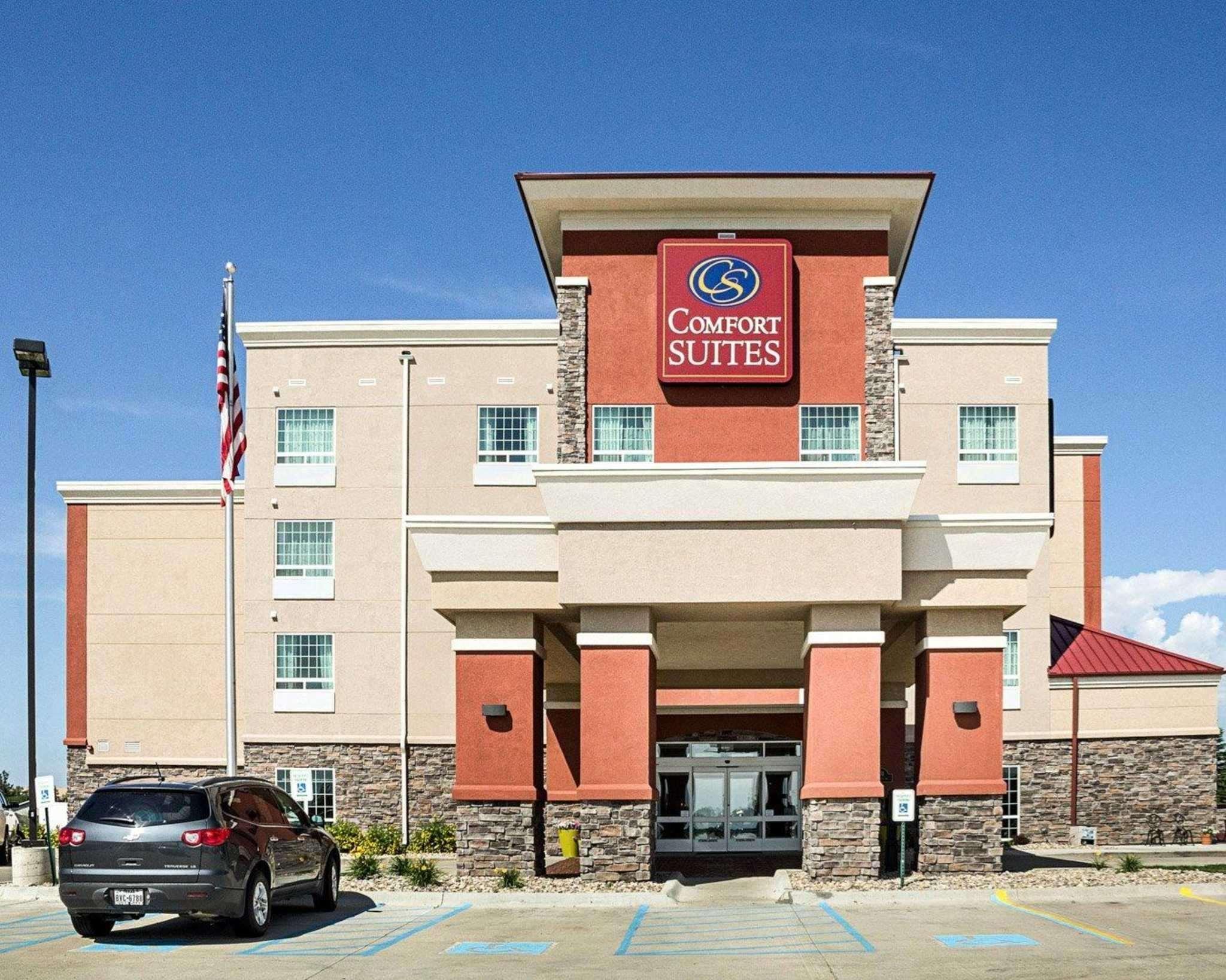 Comfort Suites Minot Eksteriør billede