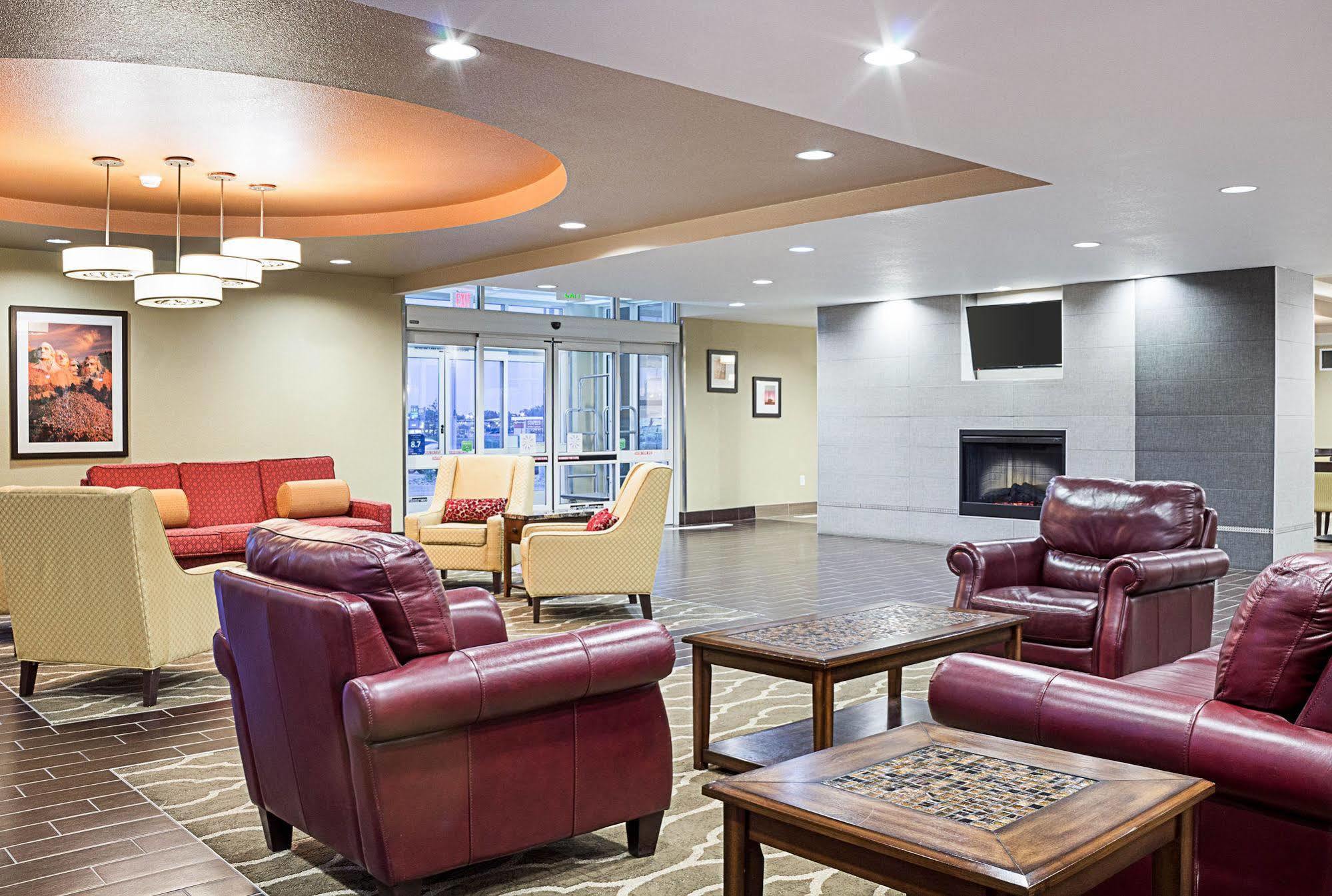 Comfort Suites Minot Eksteriør billede